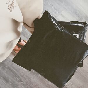 Head over to @style_onthefarm 🌙🐚 for availability of items.